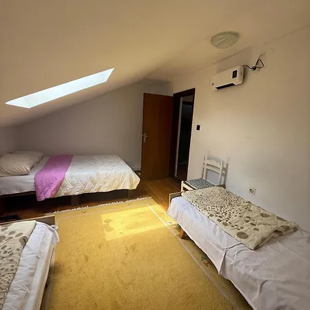 Kamena Cuprija * Konjic